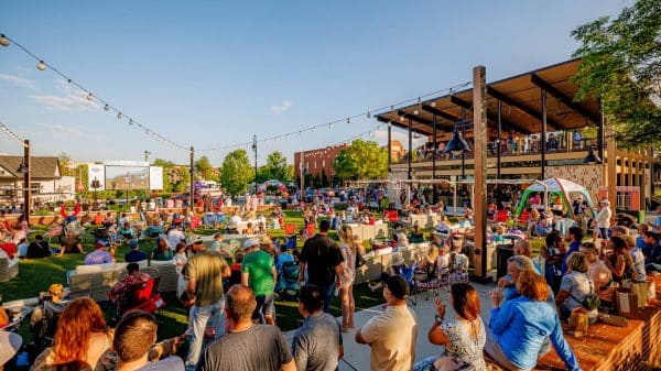 Crowd of people at an outdoor show in downtown Duluth, GA